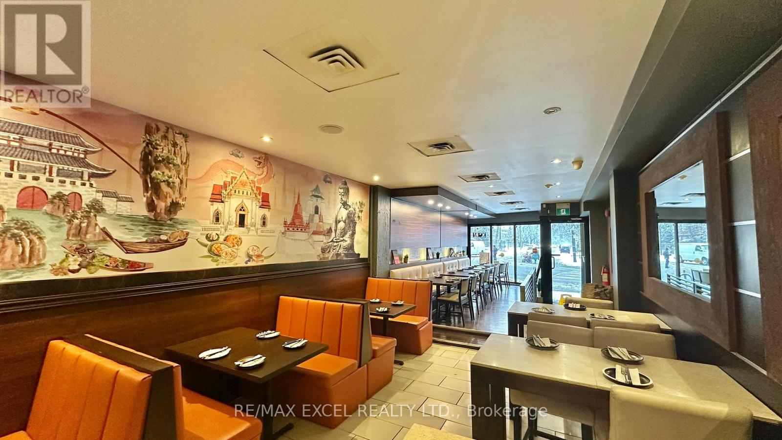 3032 Dundas Street W, Toronto, Ontario  M6P 1Z3 - Photo 7 - W12629256