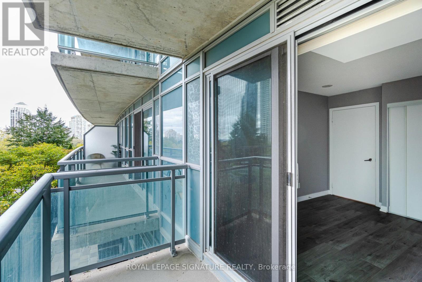 514 - 155 Legion Road N, Toronto (Mimico), Ontario  M8Y 0A7 - Photo 17 - W12629284