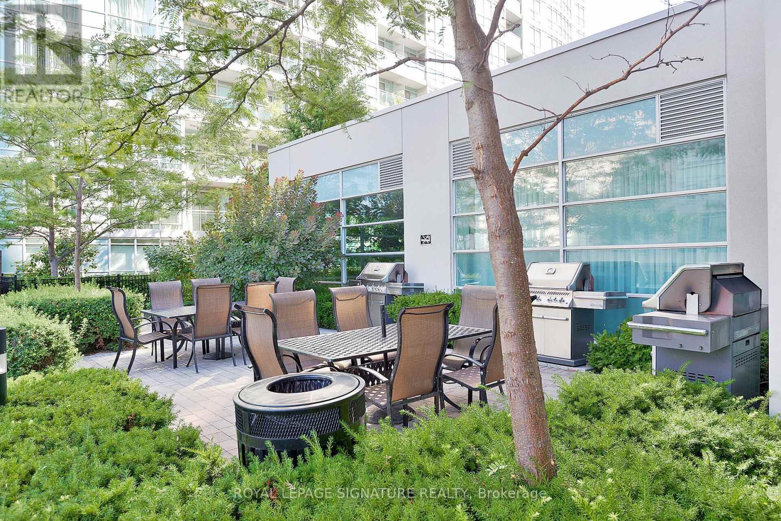 514 - 155 Legion Road N, Toronto (Mimico), Ontario  M8Y 0A7 - Photo 25 - W12629284