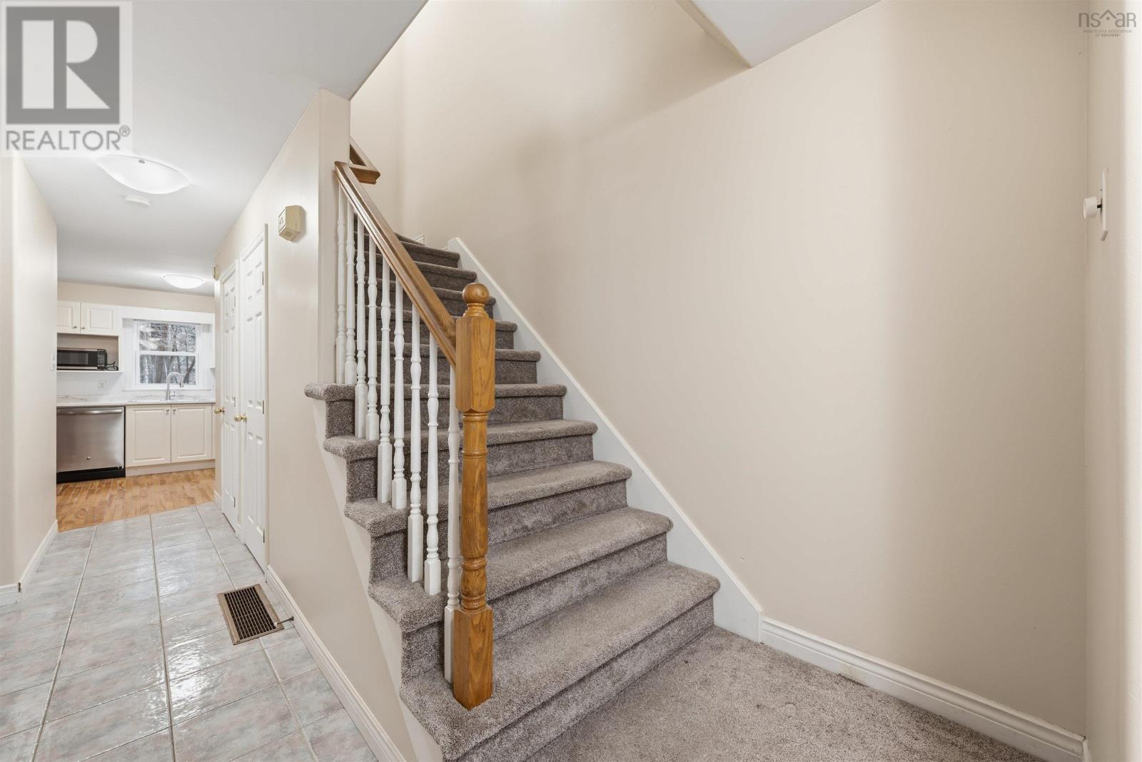 85 Oceanview Drive, Halifax, Nova Scotia  B4A 4C5 - Photo 4 - 202529379