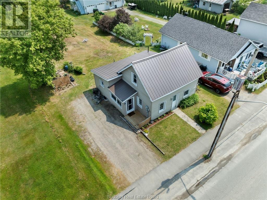 140 River Street, Massey, Ontario P0P 1P0 - Photo 5 - 2125893