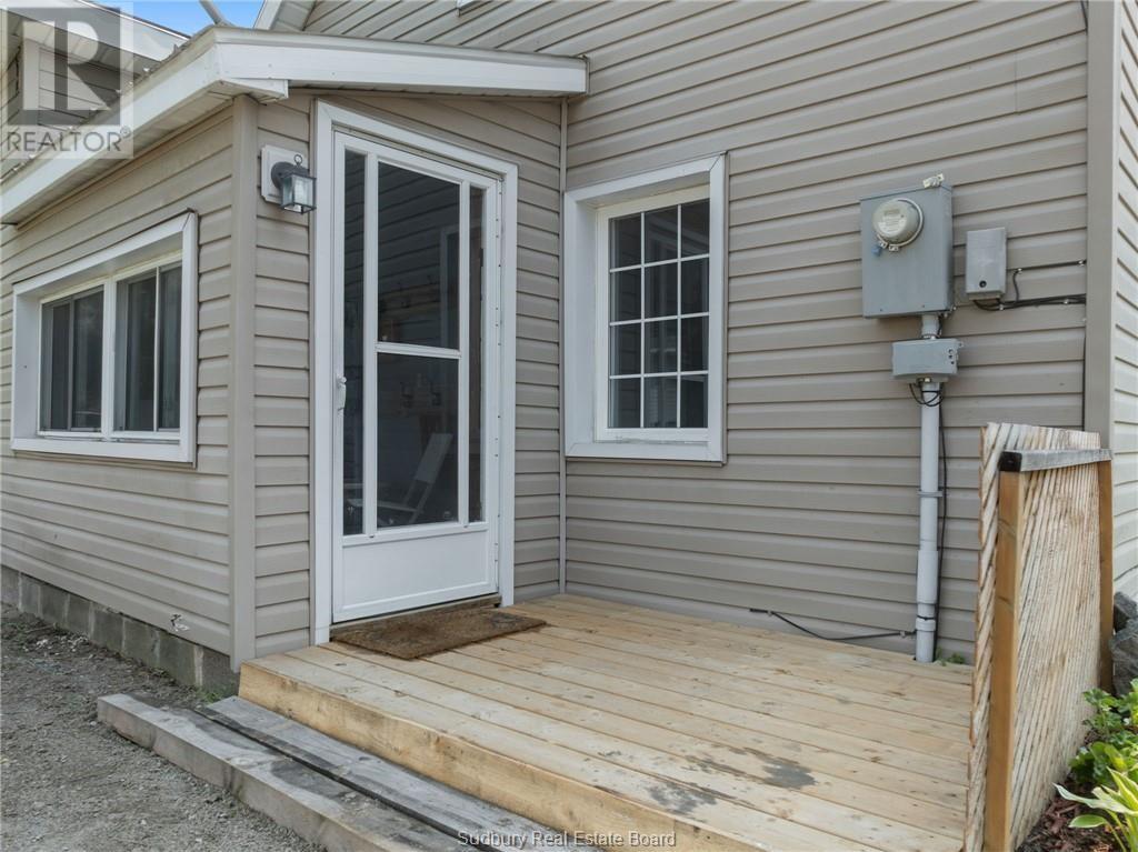 140 River Street, Massey, Ontario P0P 1P0 - Photo 8 - 2125893