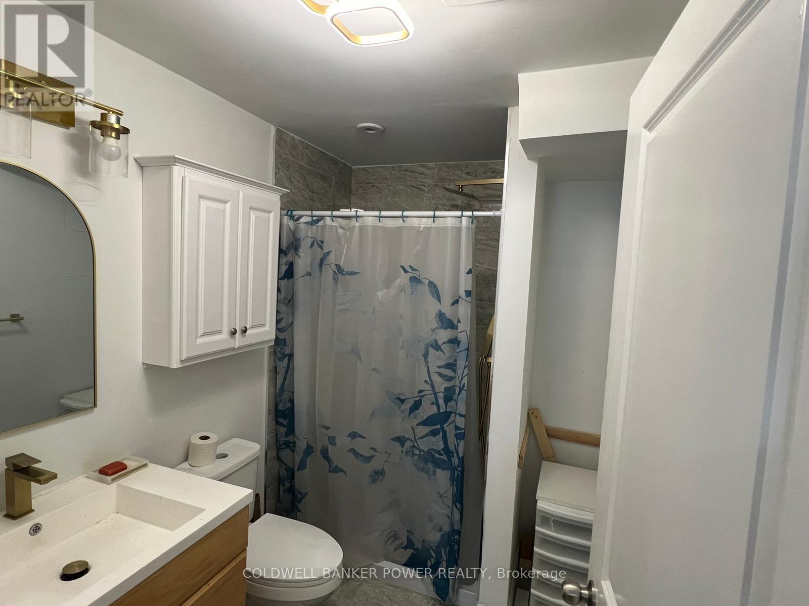 11 Ashberry Place, St. Thomas, Ontario N5R 0H7 - Photo 12 - X12616660