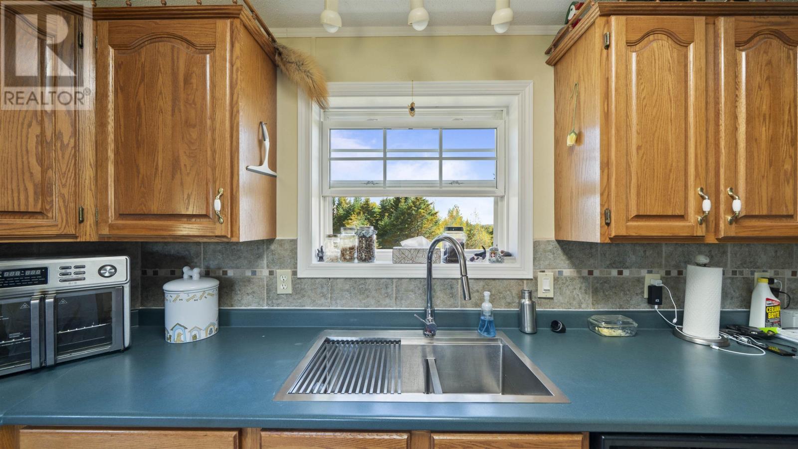 402 Johnson Road, Coldstream, Nova Scotia  B0N 2J0 - Photo 12 - 202521792