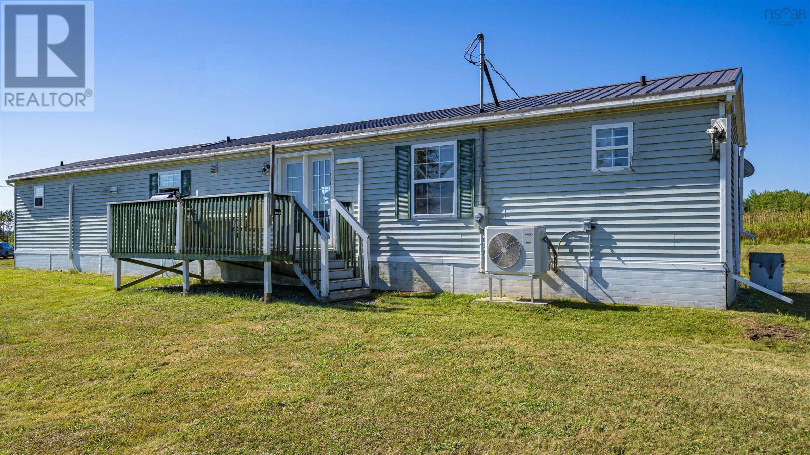 402 Johnson Road, Coldstream, Nova Scotia  B0N 2J0 - Photo 3 - 202521792