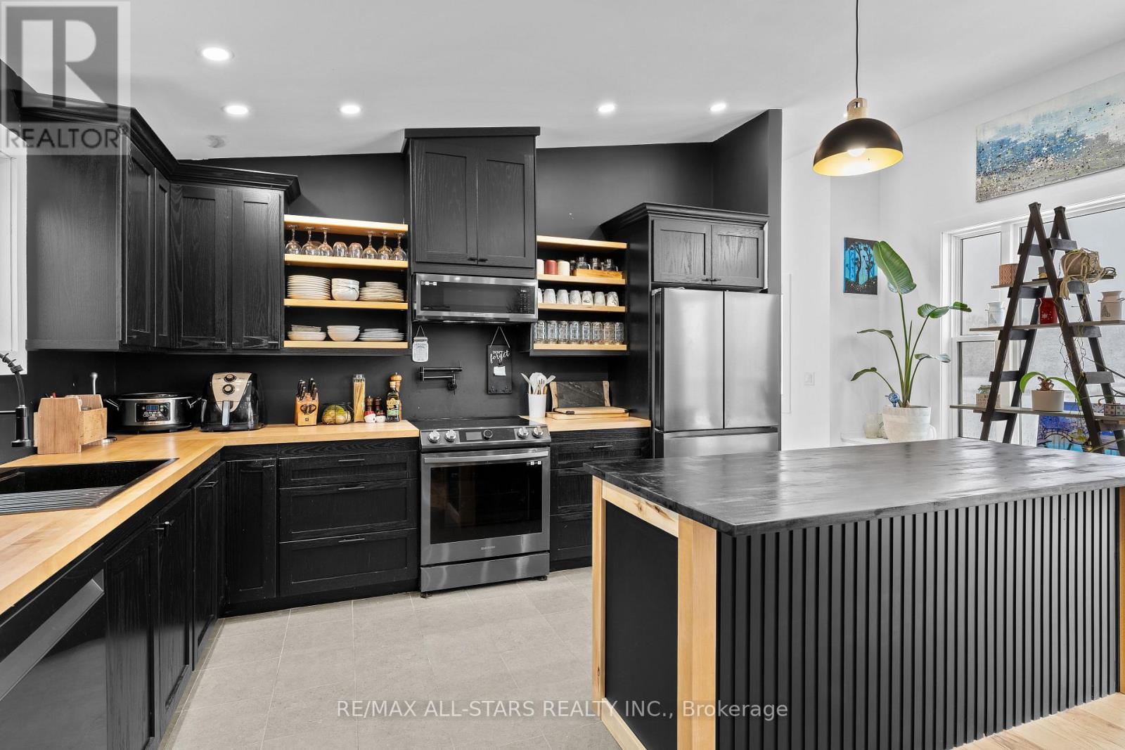 1062 Northline Road, Kawartha Lakes (Fenelon Falls), Ontario  K0M 1N0 - Photo 11 - X12629340