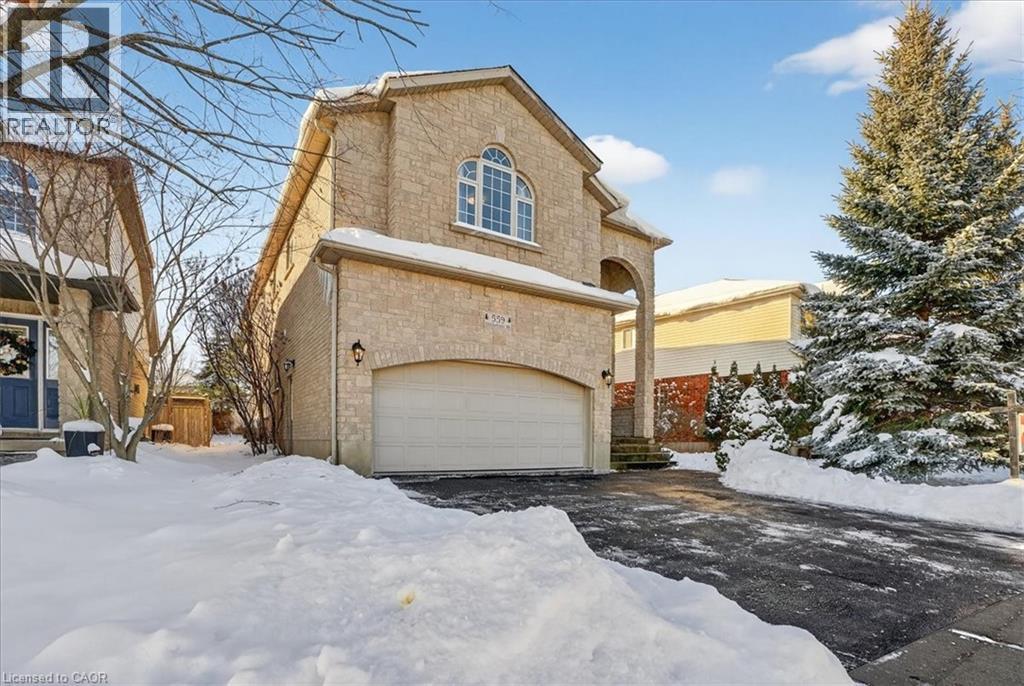 559 Chesapeake Drive, Waterloo, Ontario N2K 4G6 - Photo 3 - 40786229