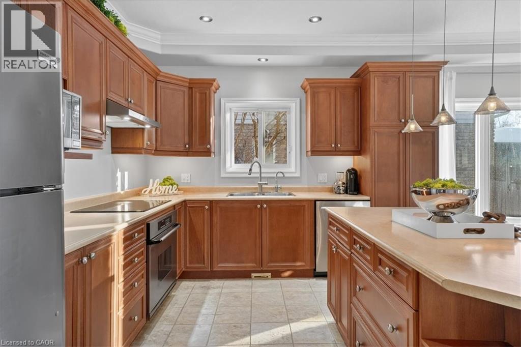 559 Chesapeake Drive, Waterloo, Ontario N2K 4G6 - Photo 12 - 40786229