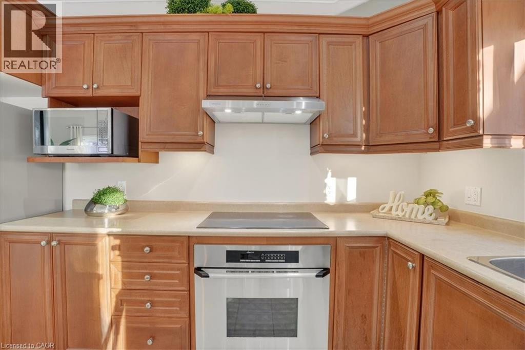 559 Chesapeake Drive, Waterloo, Ontario N2K 4G6 - Photo 14 - 40786229