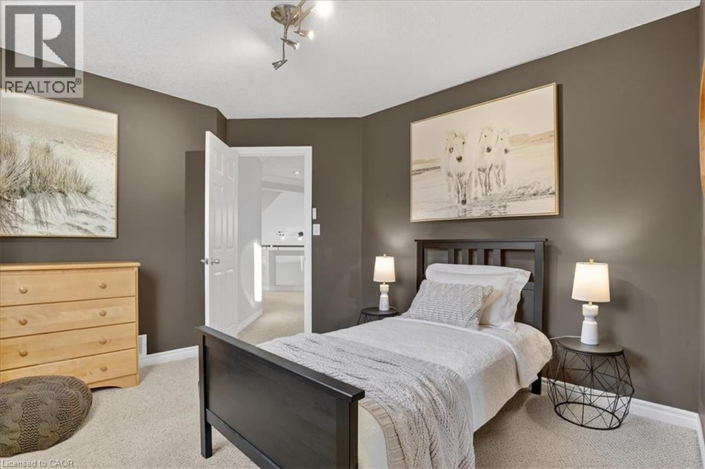 559 Chesapeake Drive, Waterloo, Ontario N2K 4G6 - Photo 41 - 40786229