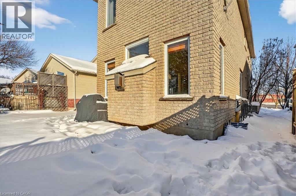 559 Chesapeake Drive, Waterloo, Ontario N2K 4G6 - Photo 46 - 40786229