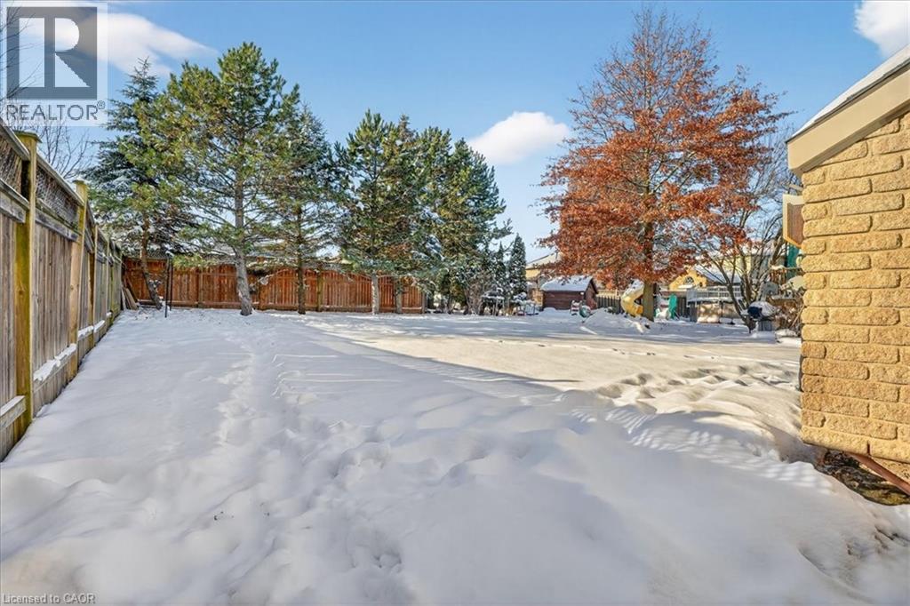 559 Chesapeake Drive, Waterloo, Ontario N2K 4G6 - Photo 43 - 40786229