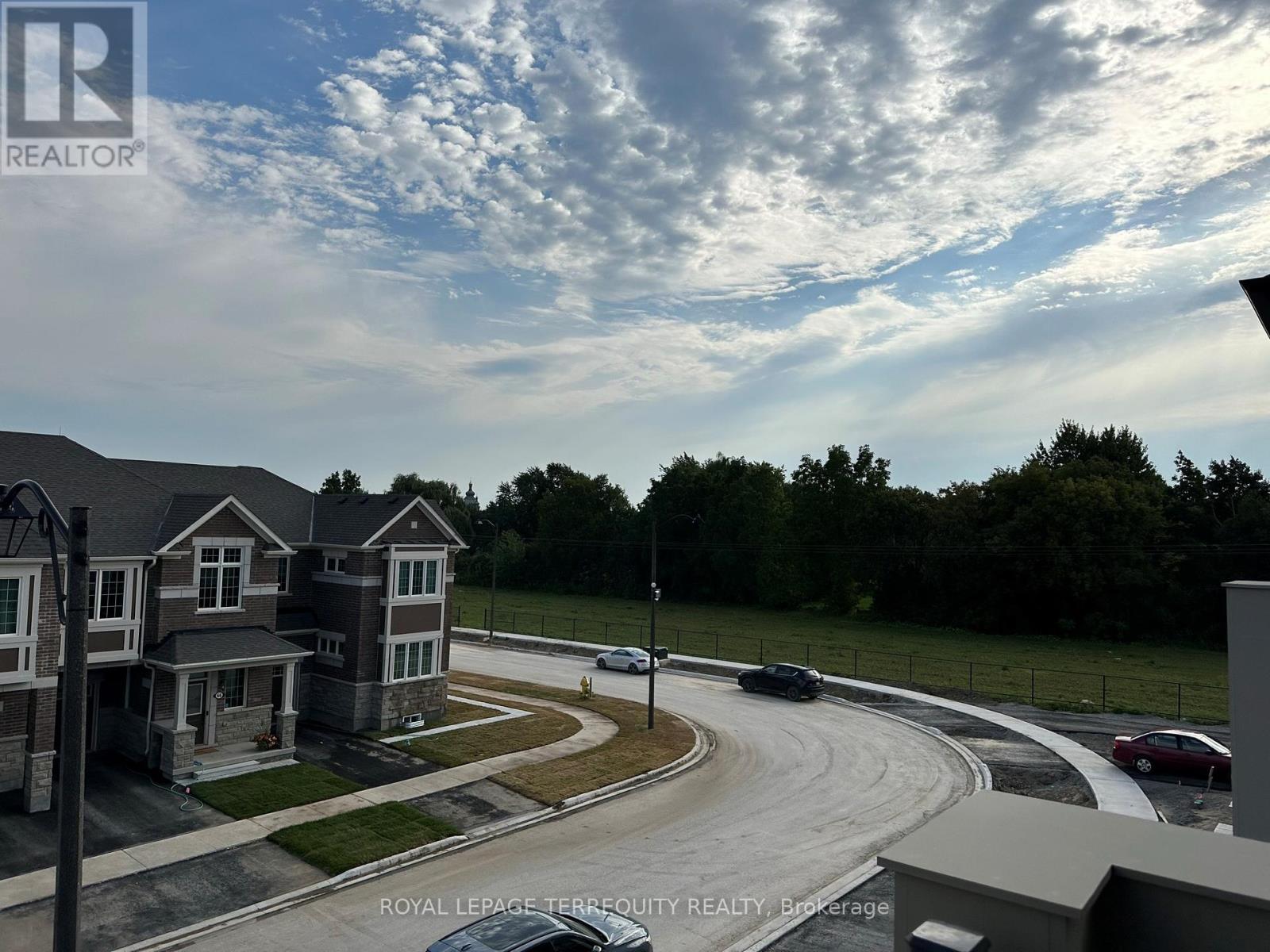 69 Therma Crescent, Markham, Ontario L6C 3K9 - Photo 22 - N12537426