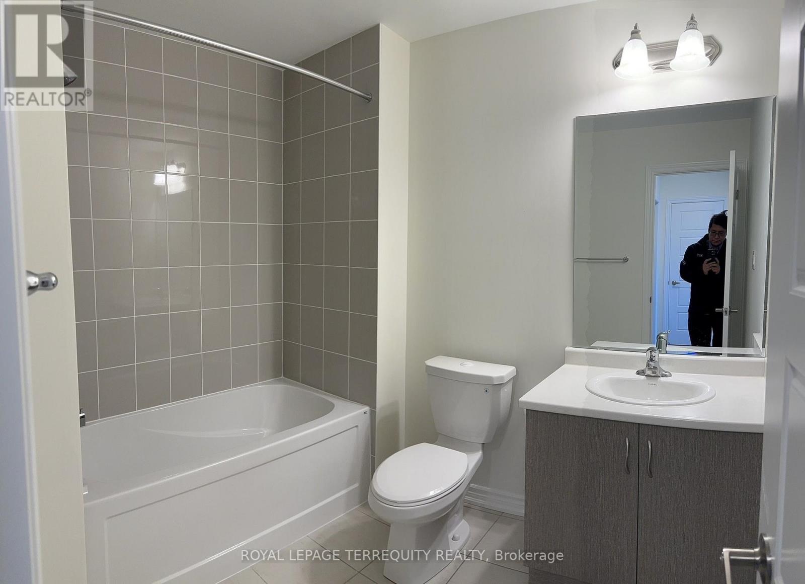 69 Therma Crescent, Markham, Ontario L6C 3K9 - Photo 19 - N12537426