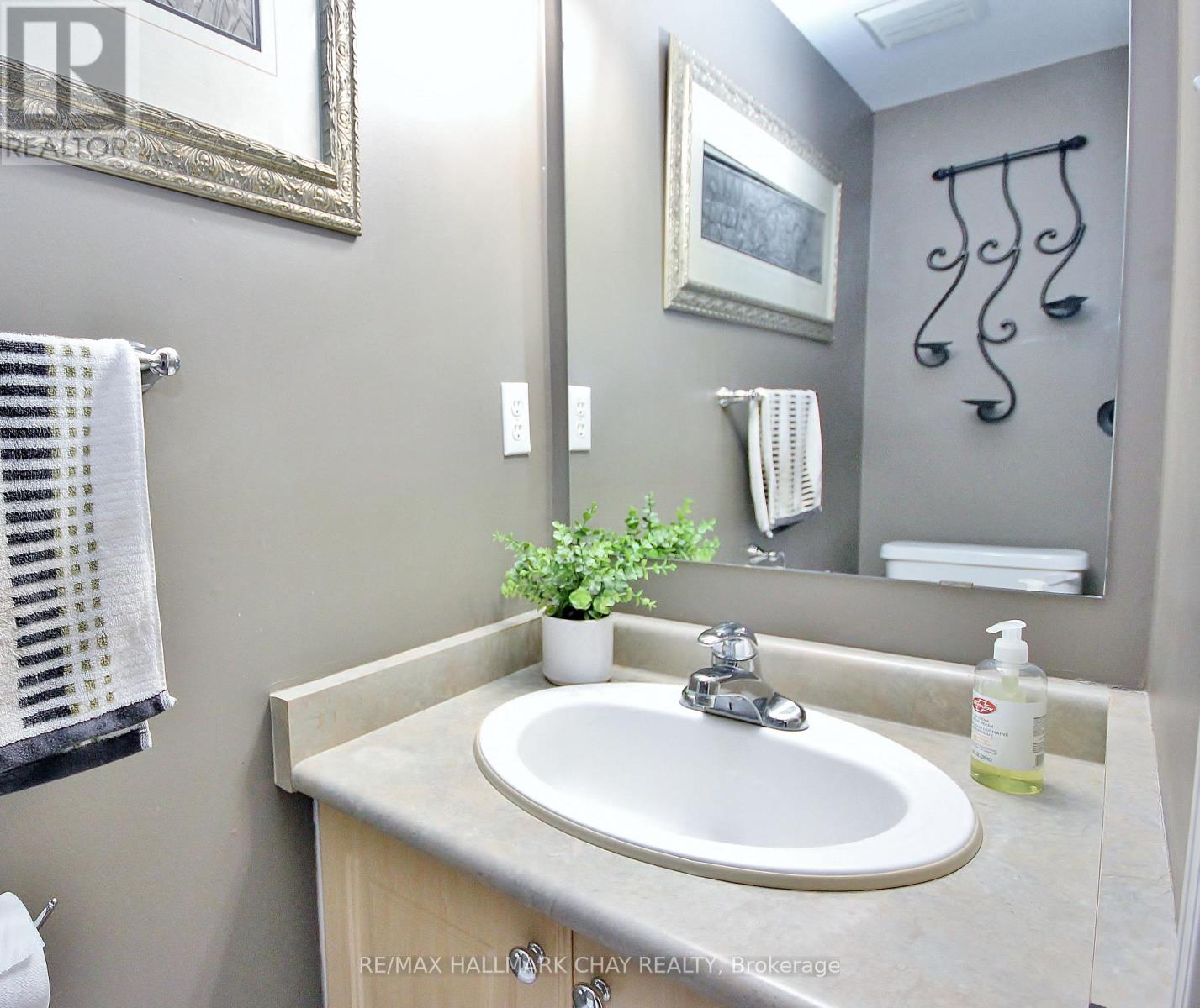 68 Gadwall Avenue, Barrie, Ontario L4N 8X5 - Photo 14 - S12565772