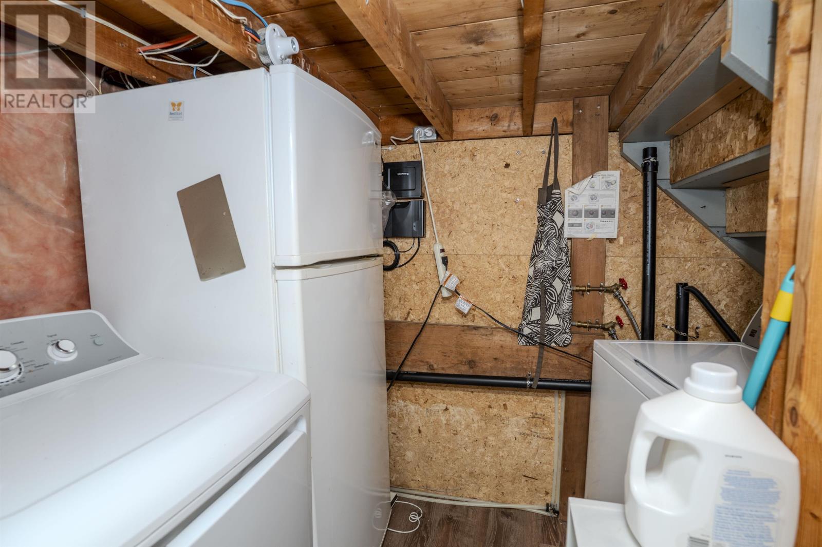 807 Superior Ave, Thunder  Bay, Ontario  P7A 6K3 - Photo 27 - TB253651