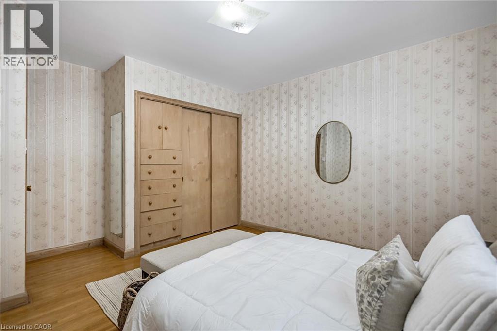 626 Iroquois Avenue, Ancaster, Ontario L9G 3B4 - Photo 22 - 40793592