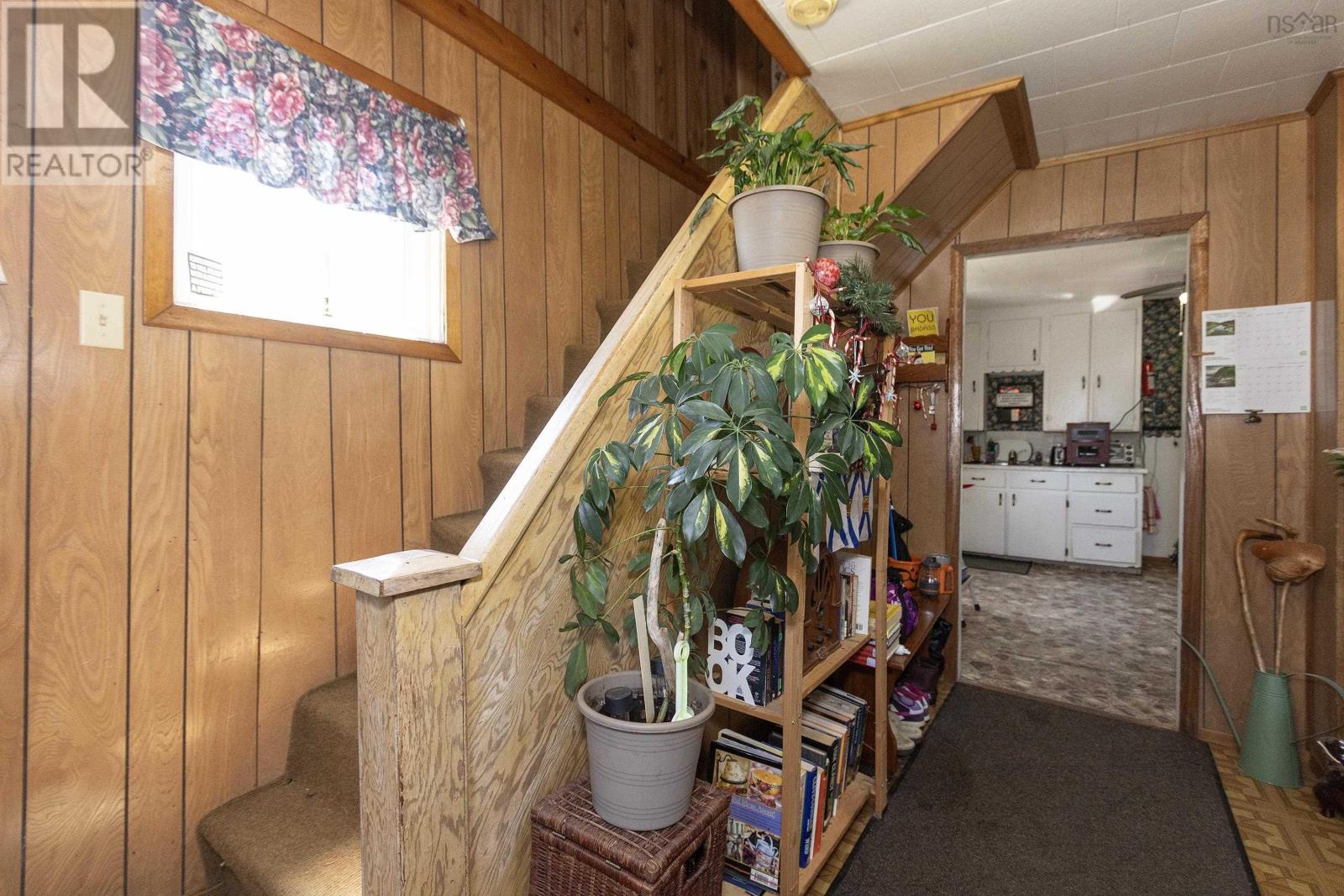 41 Templar Street, Parrsboro, Nova Scotia  B0M 1S0 - Photo 9 - 202512948