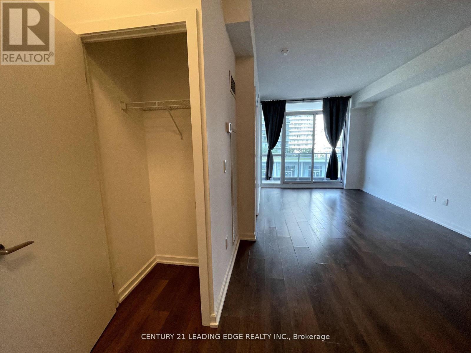 403 - 52 Forest Manor Road, Toronto (Henry Farm), Ontario  M2J 0E2 - Photo 5 - C12629318