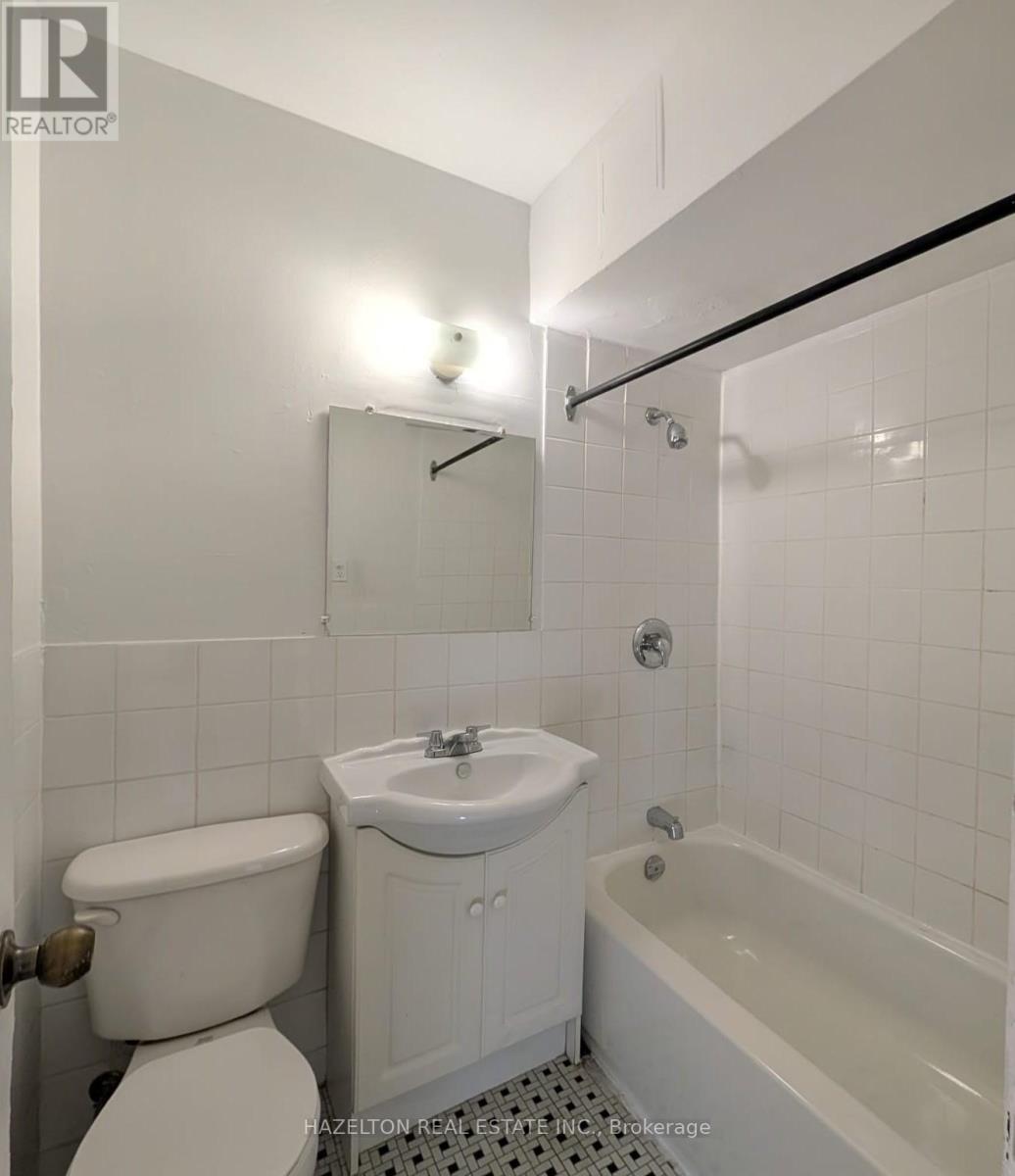 201 - 206 St George Street, Toronto, Ontario  M5R 2N6 - Photo 14 - C12629324