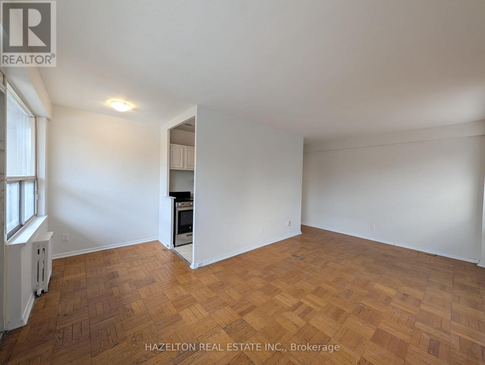 201 - 206 St George Street, Toronto, Ontario  M5R 2N6 - Photo 8 - C12629324