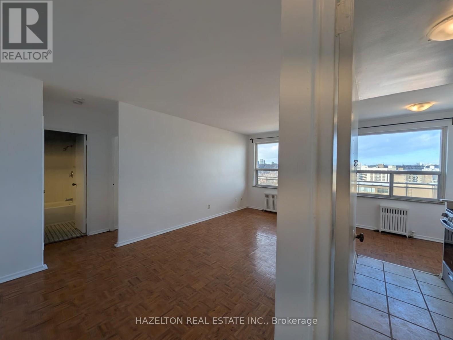 1005 - 206 St George Street, Toronto, Ontario  M5R 2N6 - Photo 7 - C12629326