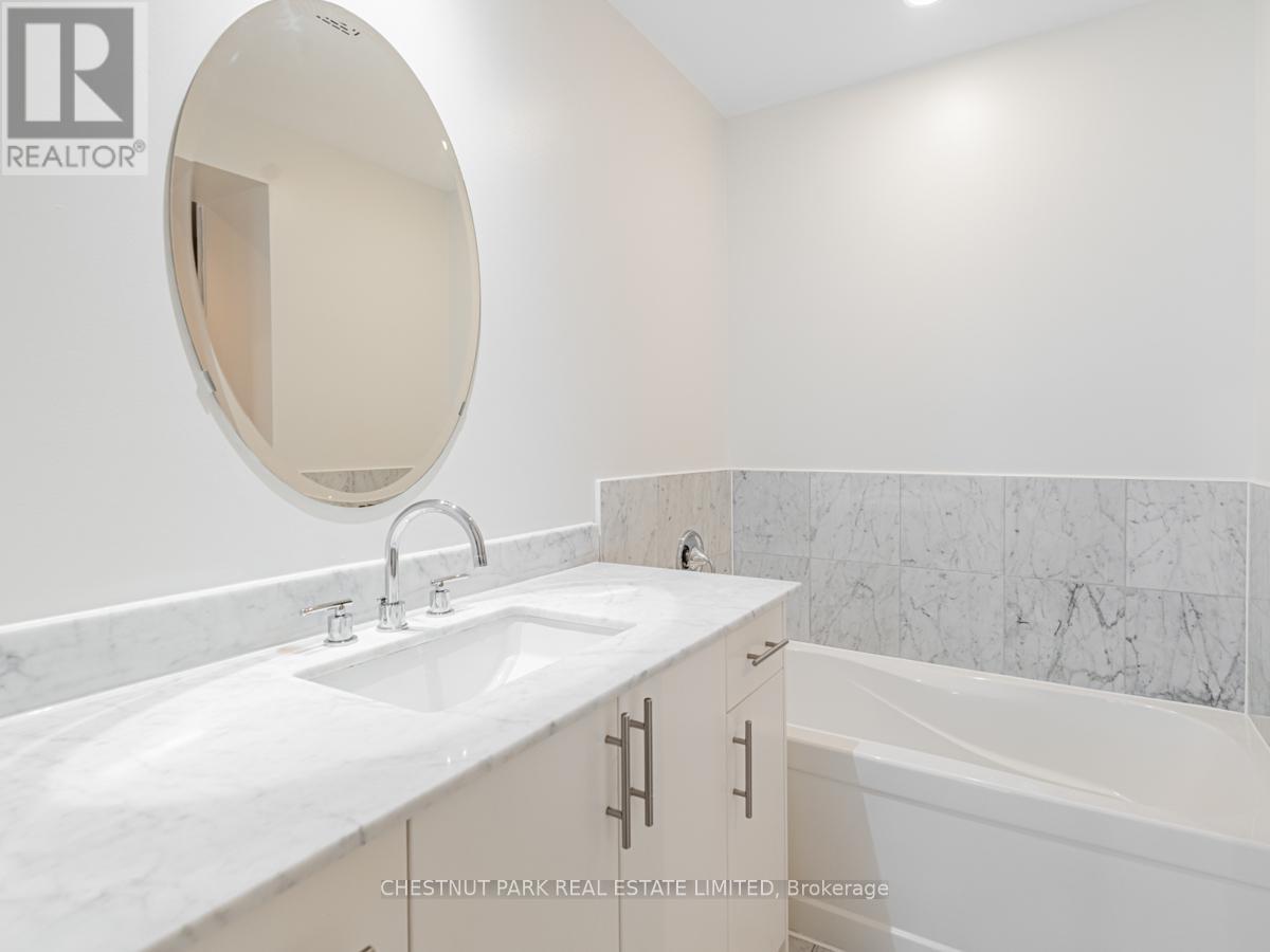 2905 - 35 Balmuto Street, Toronto, Ontario  M4Y 0A3 - Photo 23 - C12629346