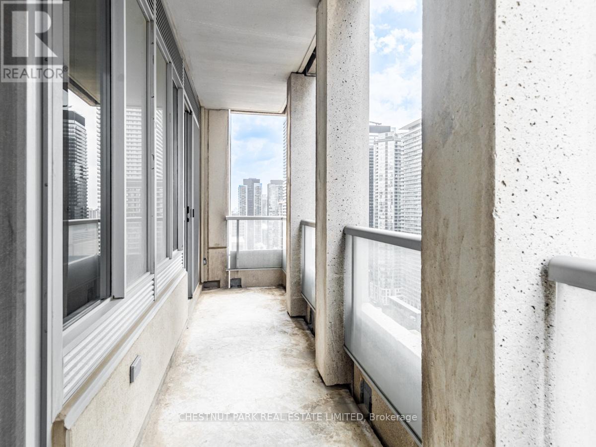 2905 - 35 Balmuto Street, Toronto, Ontario  M4Y 0A3 - Photo 27 - C12629346