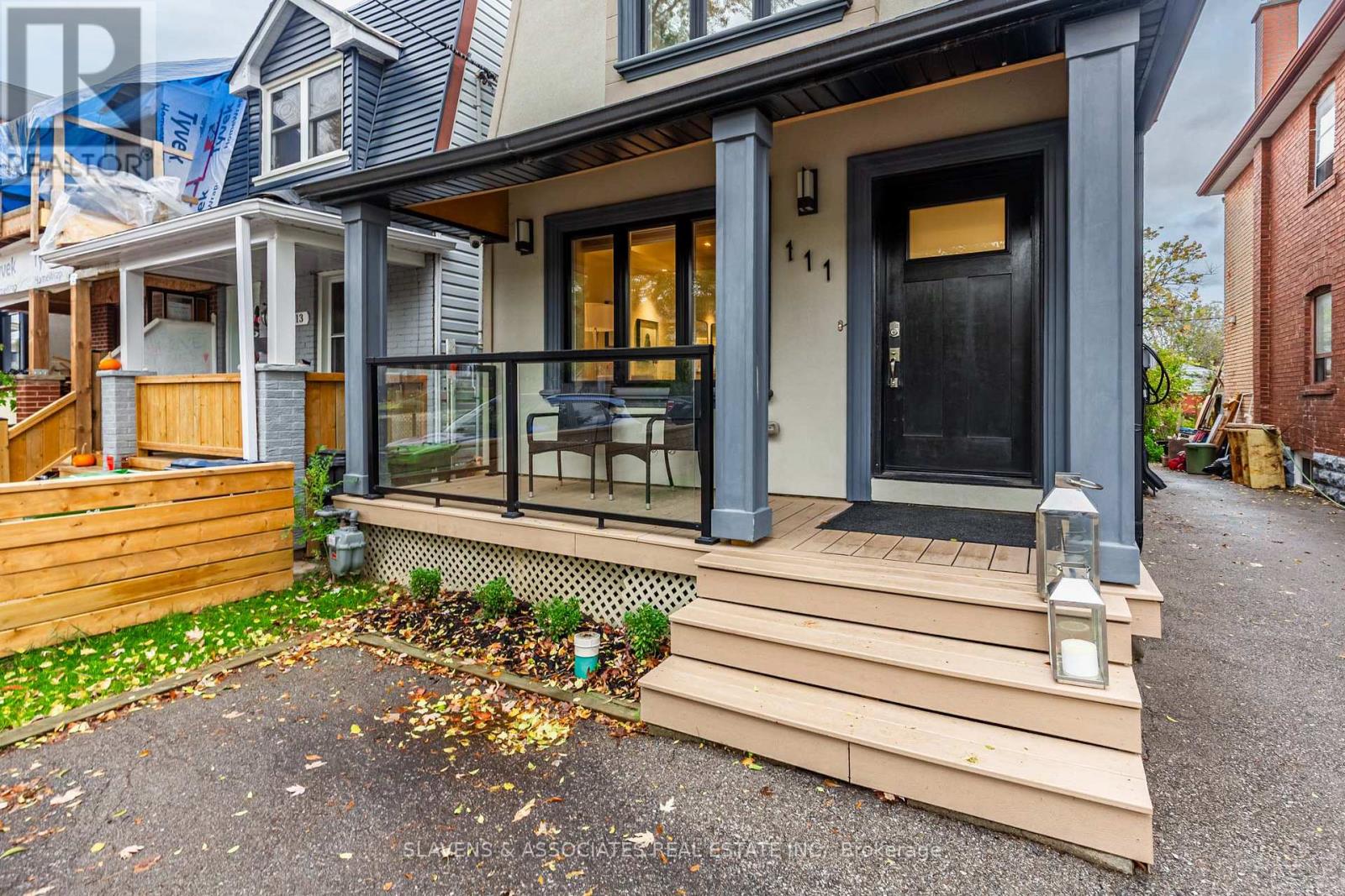 111 Cedric Avenue, Toronto (Oakwood Village), Ontario  M6C 3X7 - Photo 3 - C12629348