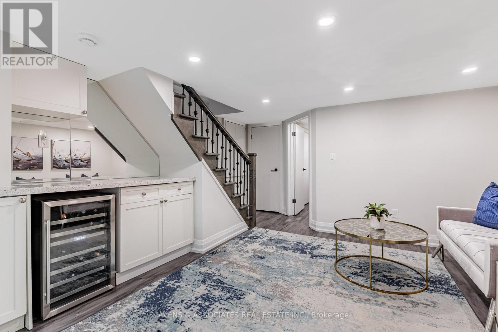 111 Cedric Avenue, Toronto (Oakwood Village), Ontario  M6C 3X7 - Photo 30 - C12629348