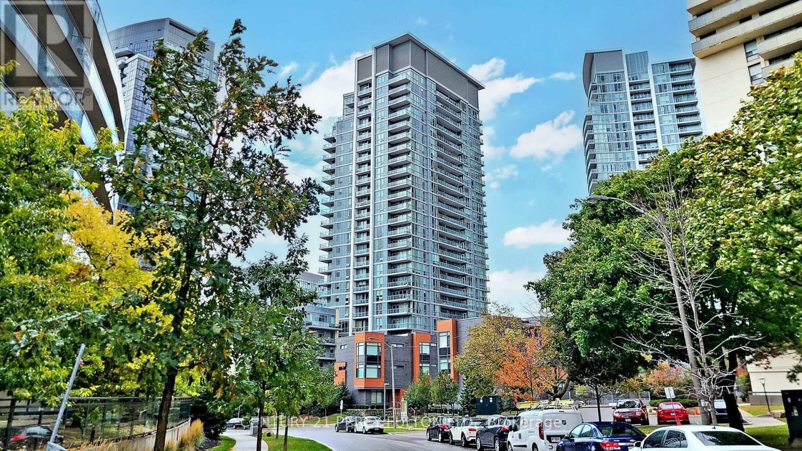 210 - 62 FOREST MANOR ROAD, Toronto, Ontario