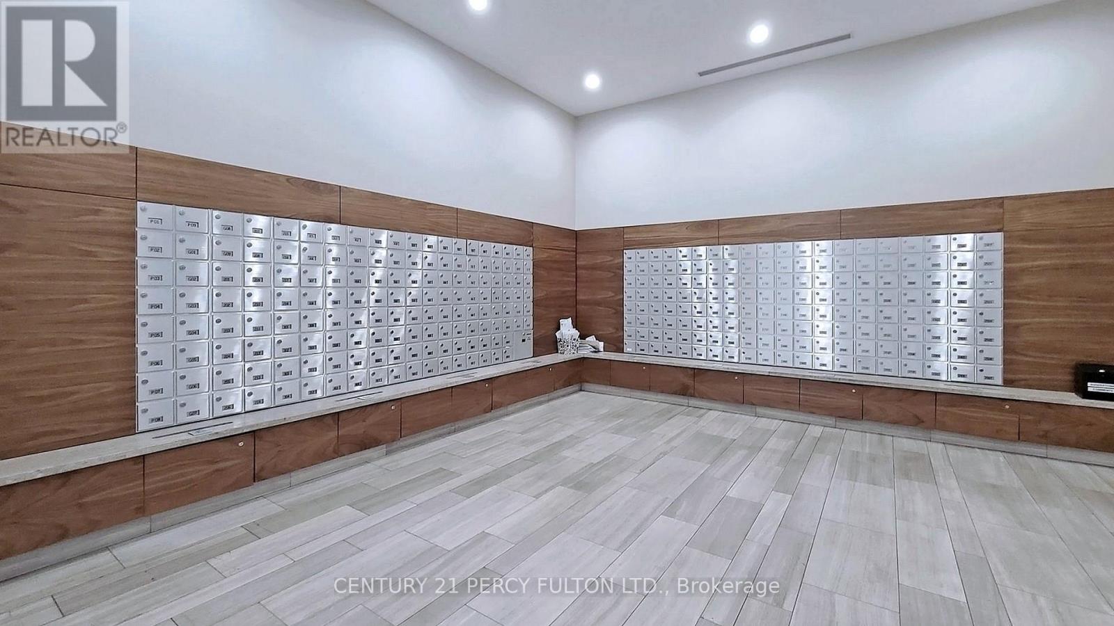 210 - 62 Forest Manor Road, Toronto (Henry Farm), Ontario  M2J 0B6 - Photo 48 - C12629358