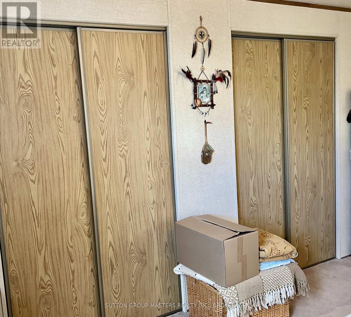 9 Maple Drive, Greater Napanee (Greater Napanee), Ontario  K7R 3L2 - Photo 15 - X12486871