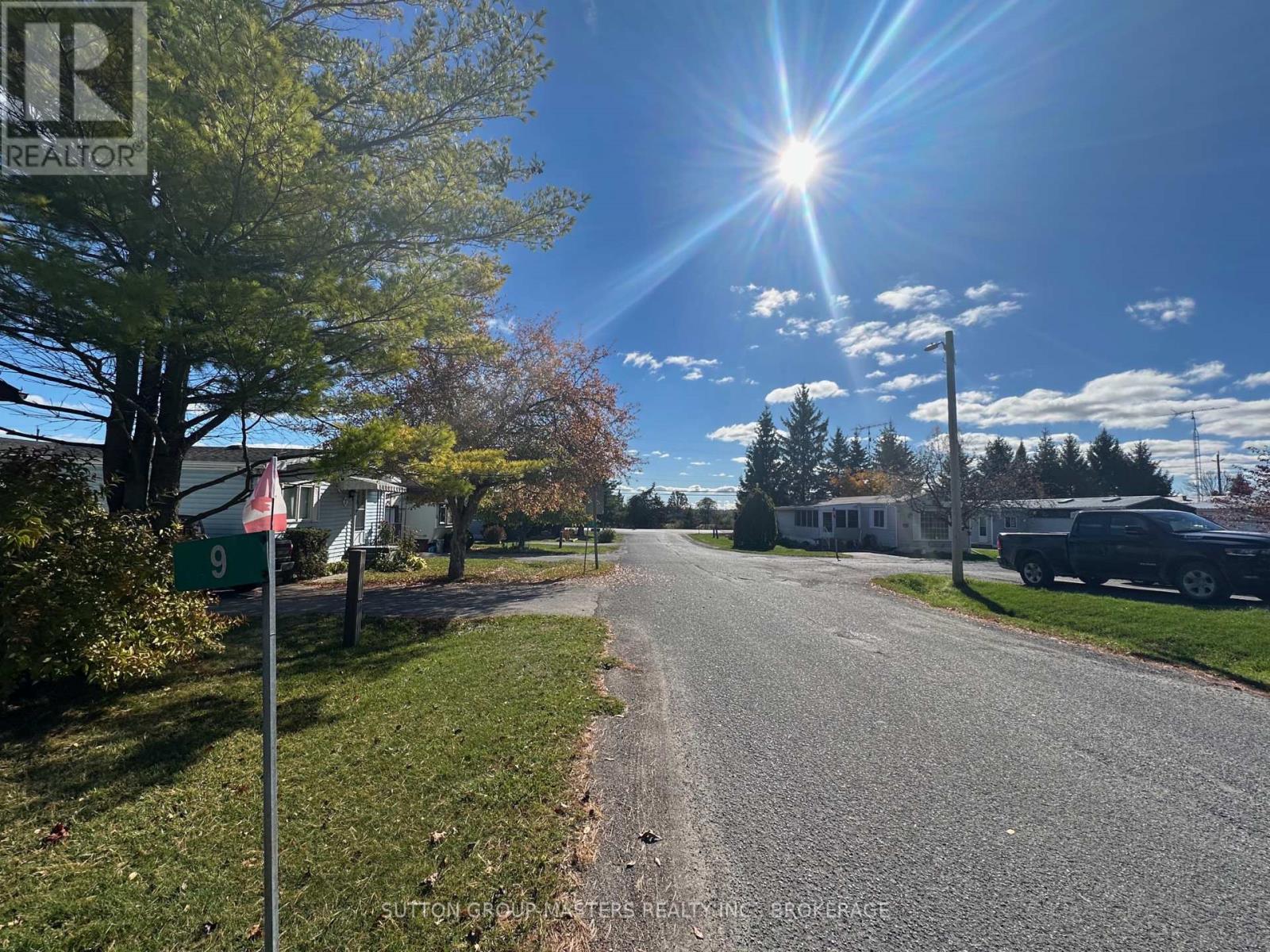 9 Maple Drive, Greater Napanee (Greater Napanee), Ontario  K7R 3L2 - Photo 25 - X12486871