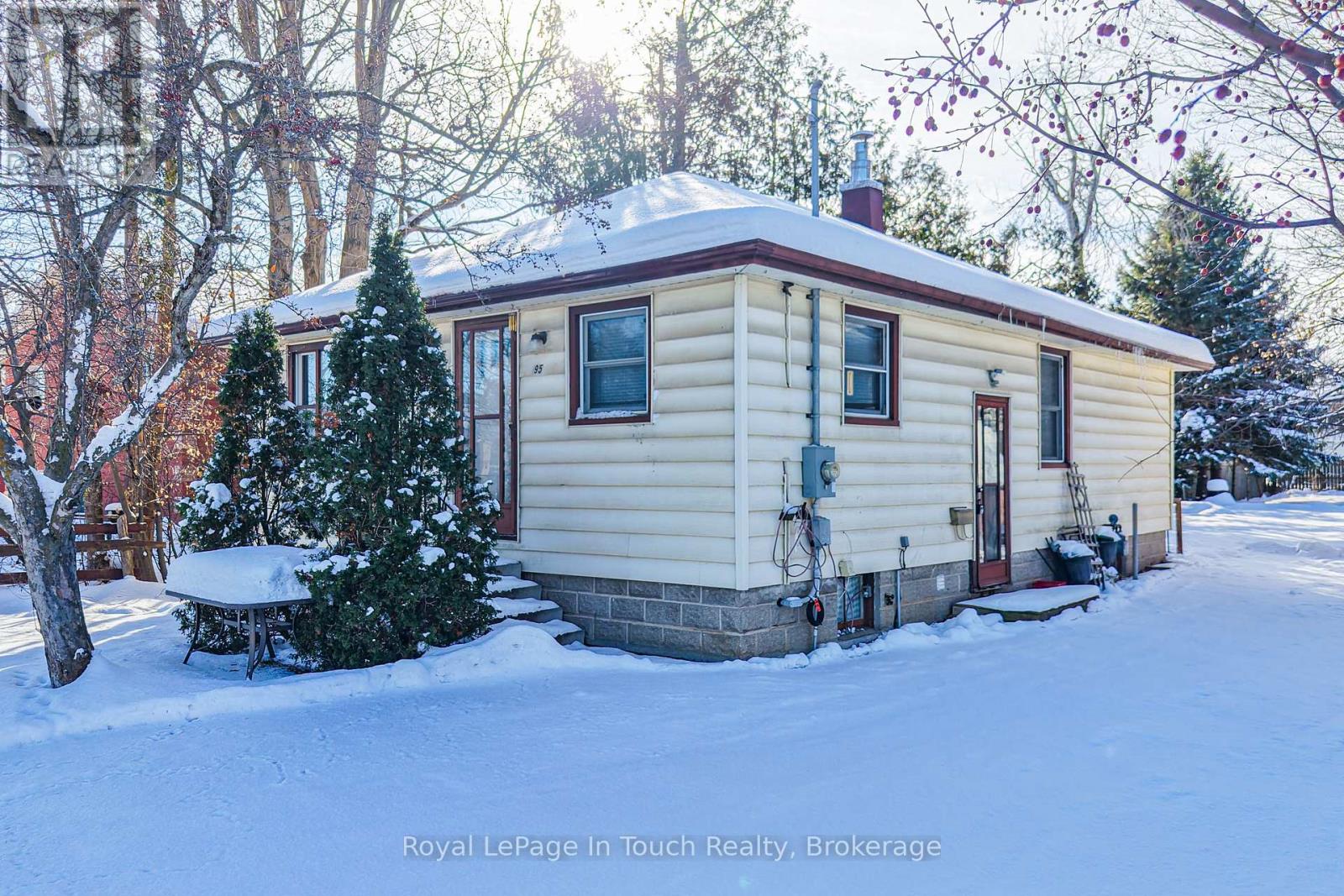 95 Westmount Drive N, Orillia, Ontario L3V 6B9 - Photo 9 - S12629536