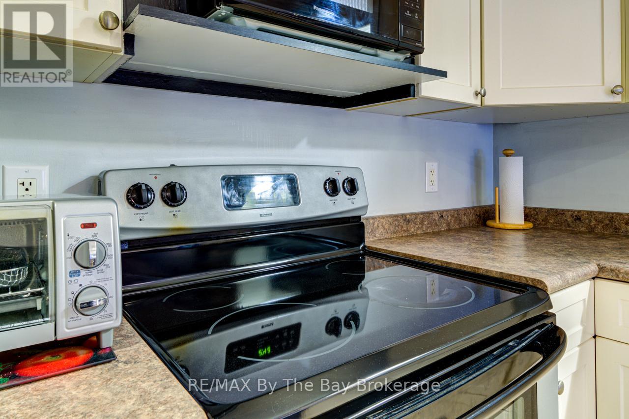 65 Meadow Lane, Wasaga Beach, Ontario L9Z 0A3 - Photo 16 - S12629542