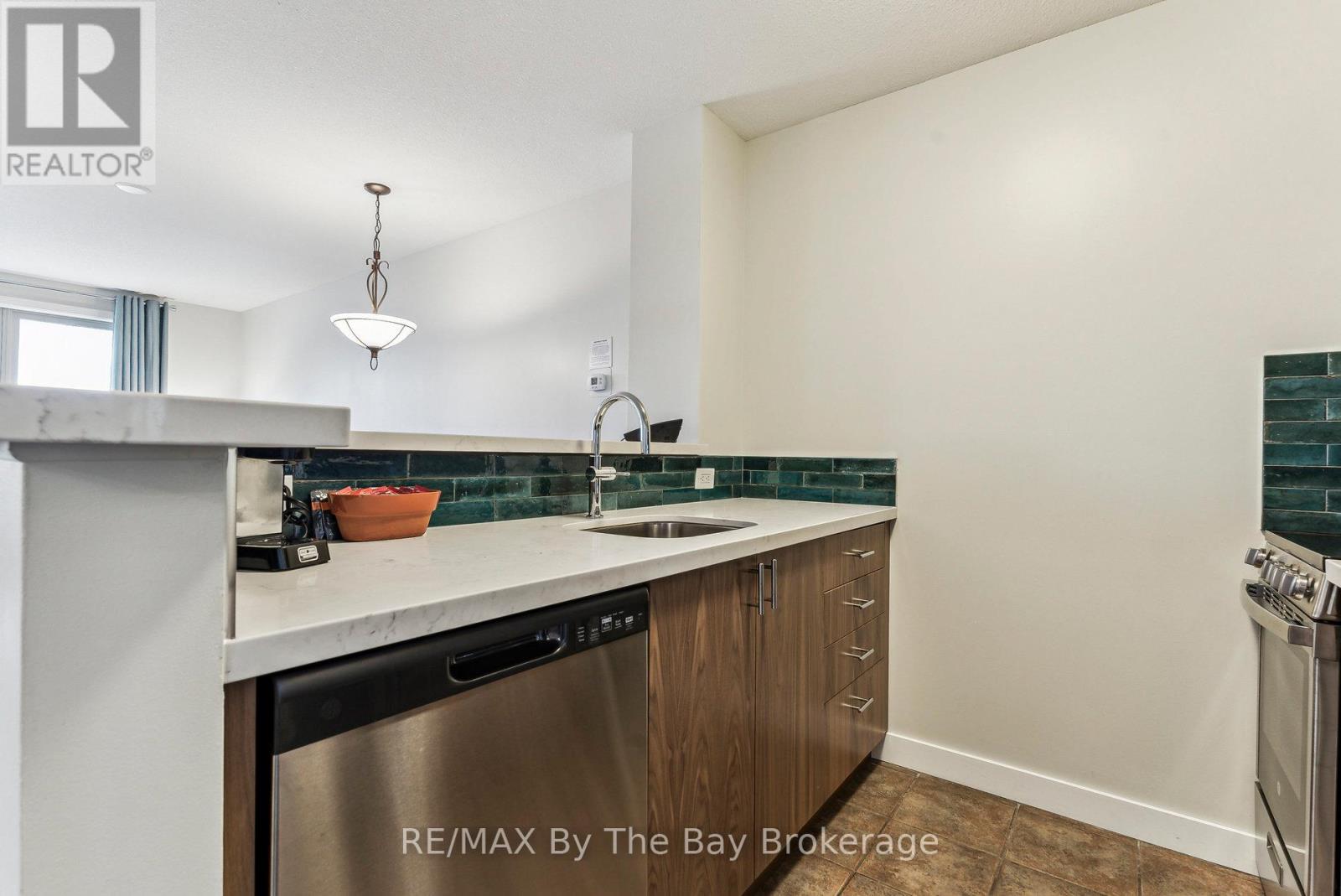 317 - 170 Jozo Weider Boulevard, Blue Mountains, Ontario L9Y 0V2 - Photo 15 - X12629364