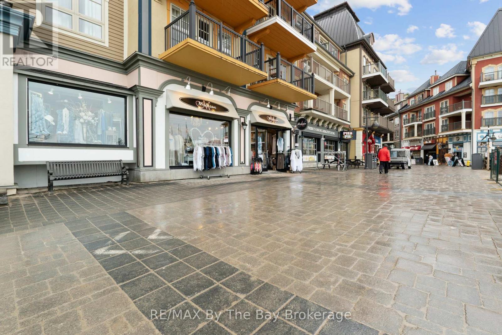 317 - 170 Jozo Weider Boulevard, Blue Mountains, Ontario L9Y 0V2 - Photo 2 - X12629364