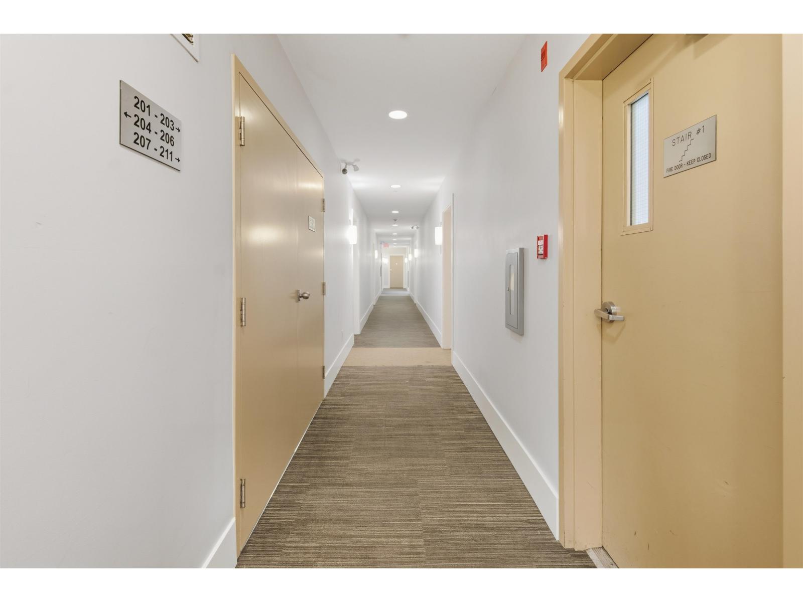 206 15388 105 Avenue, Surrey, British Columbia  V3R 0C4 - Photo 34 - R3058671