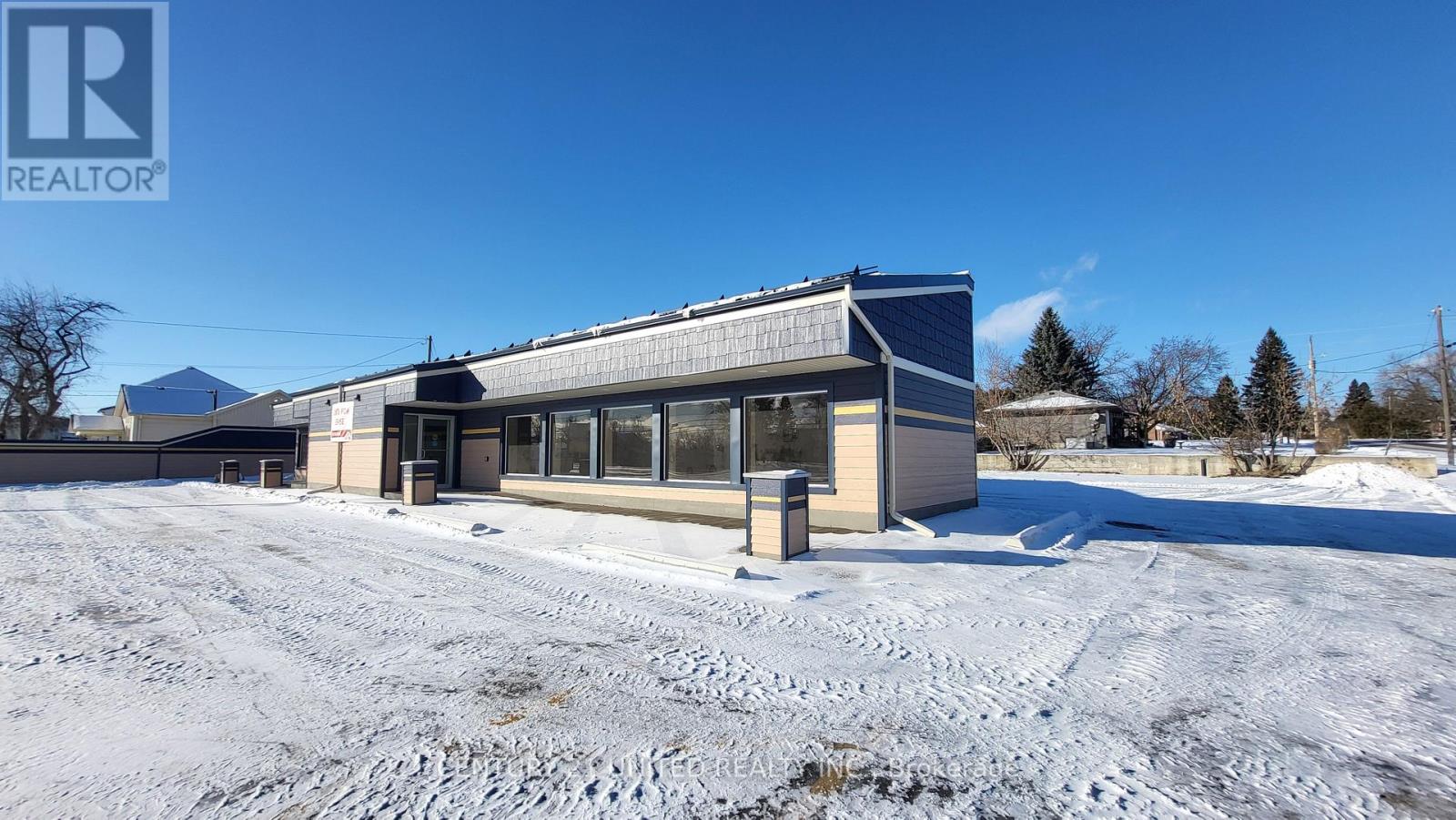 382 Parkhill Road E, Douro-Dummer, Ontario  K9L 1C3 - Photo 23 - X12629550