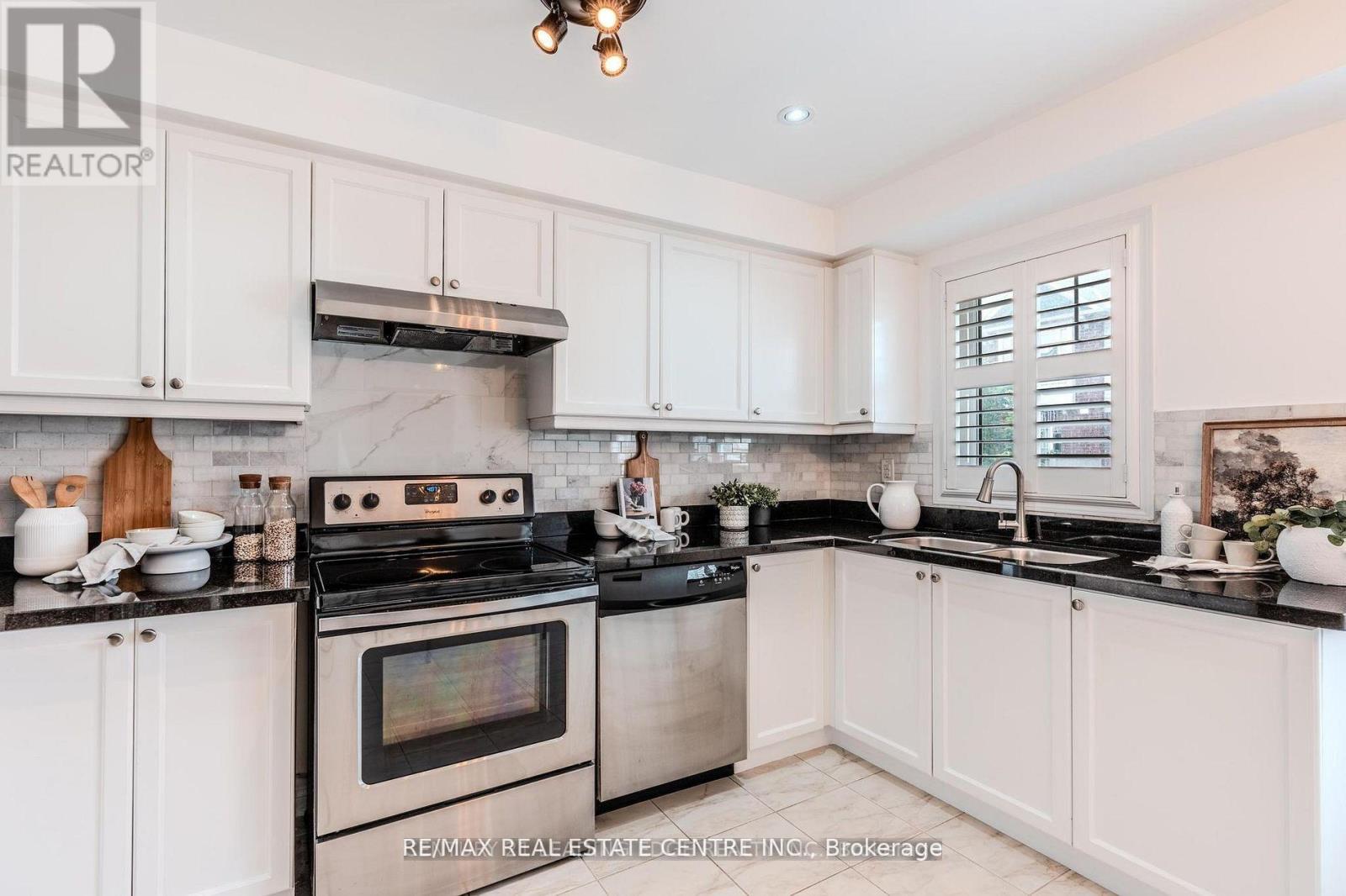 48 - 6020 Derry Road, Milton, Ontario  L9T 8L6 - Photo 14 - W12629304