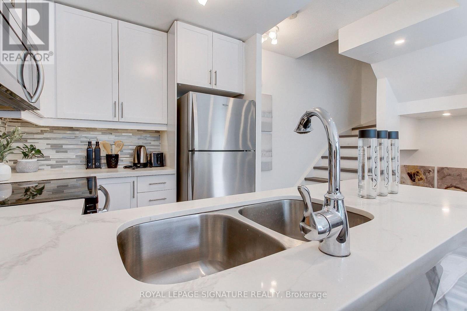 Th-104 - 90 Absolute Avenue, Mississauga, Ontario  L4Z 0A1 - Photo 21 - W12629334