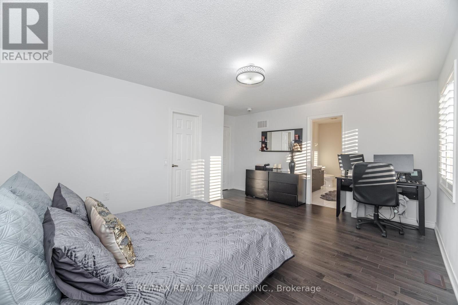 52 Blackberry Valley Crescent, Caledon, Ontario  L7C 3Z9 - Photo 24 - W12629344