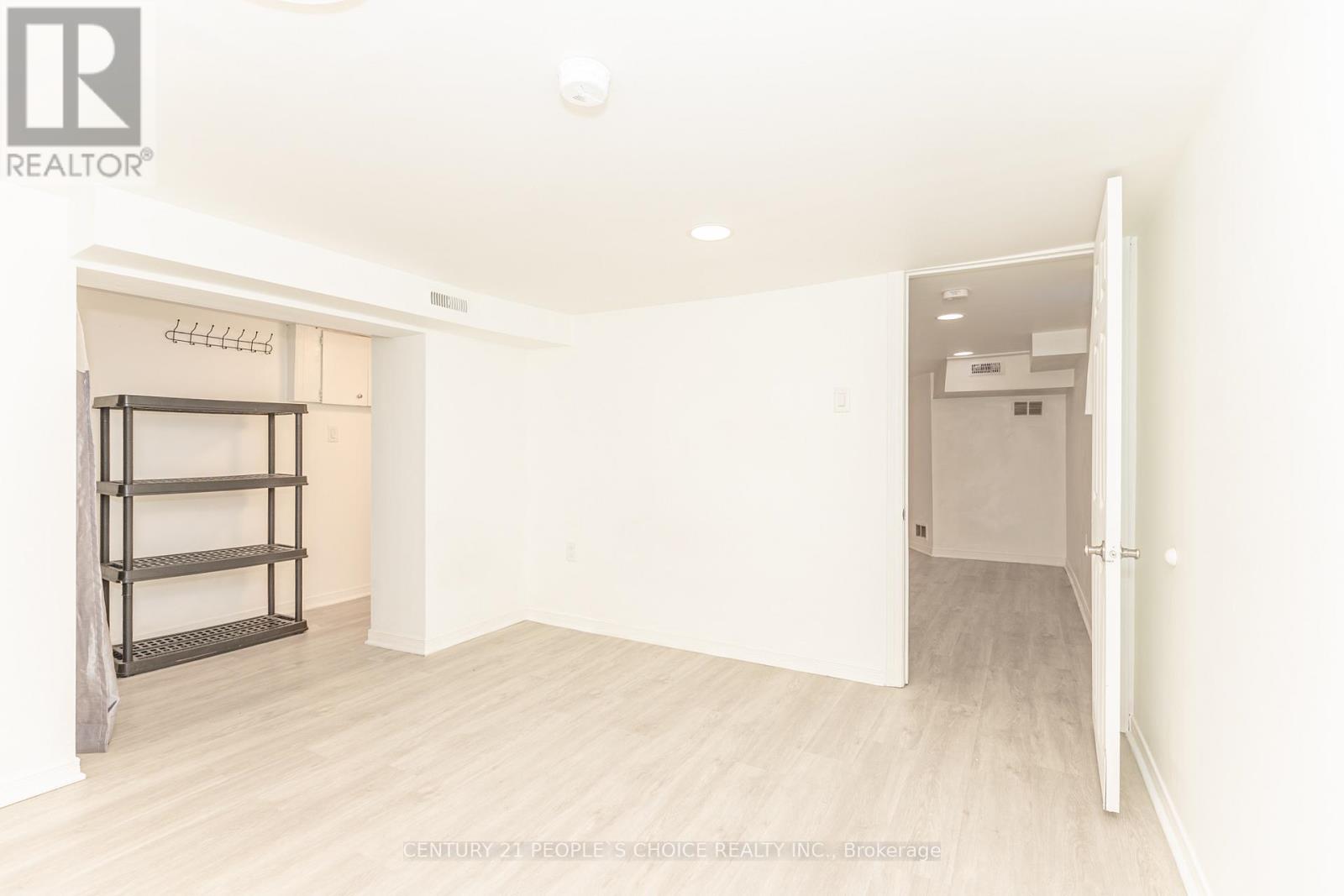 Bsmnt - 212 Oakwood Avenue, Toronto, Ontario M6E 2V4 - Photo 18 - C12605338