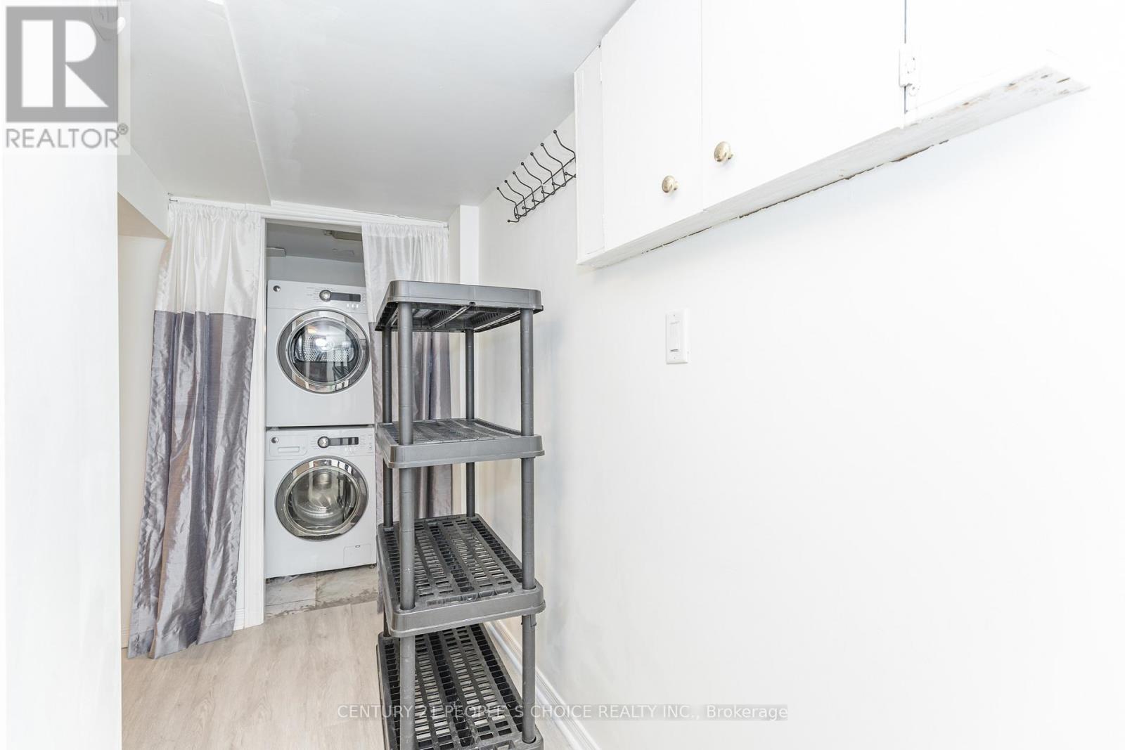 Bsmnt - 212 Oakwood Avenue, Toronto, Ontario M6E 2V4 - Photo 23 - C12605338