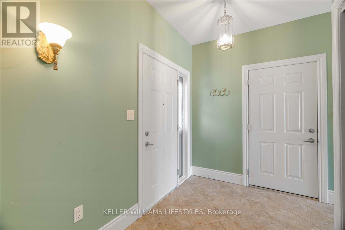 21 - 5969 Townsend Line, Lambton Shores, Ontario  N0N 1J0 - Photo 6 - X12629378