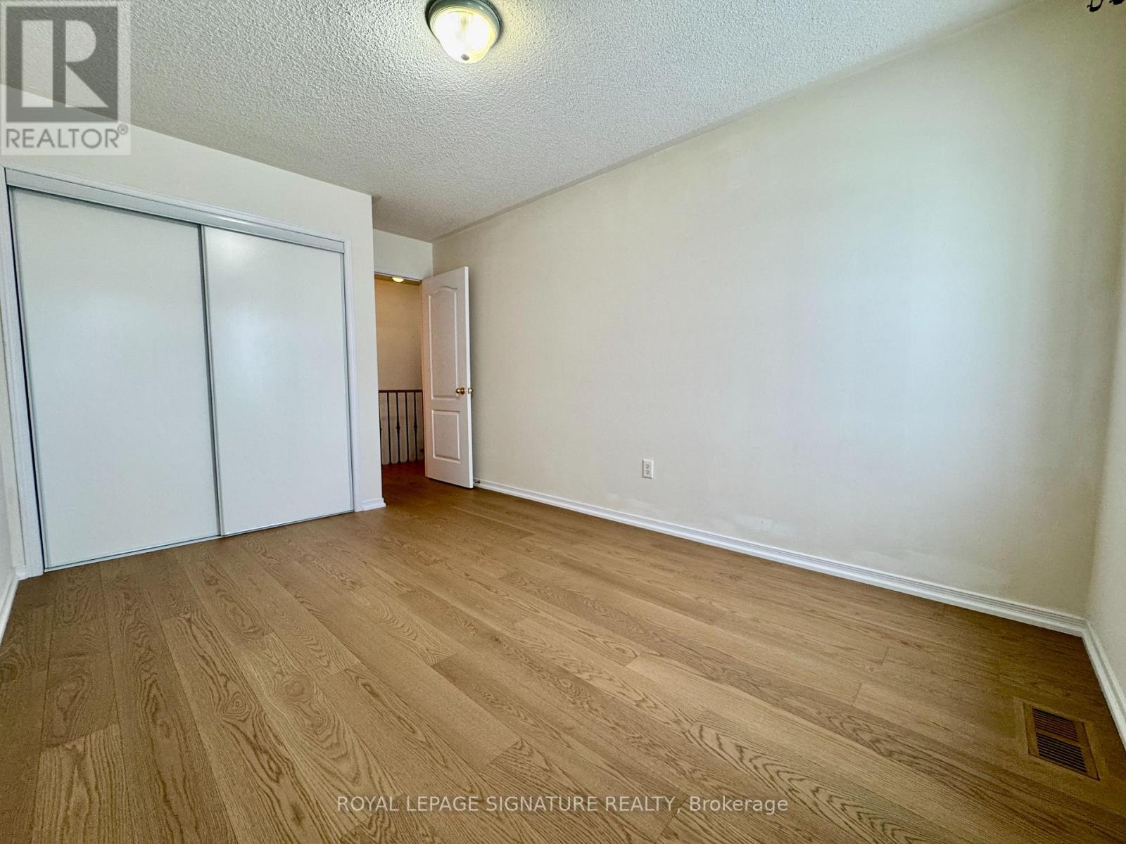 7 Yale Lane, Markham, Ontario  L6B 1H4 - Photo 12 - N12629240