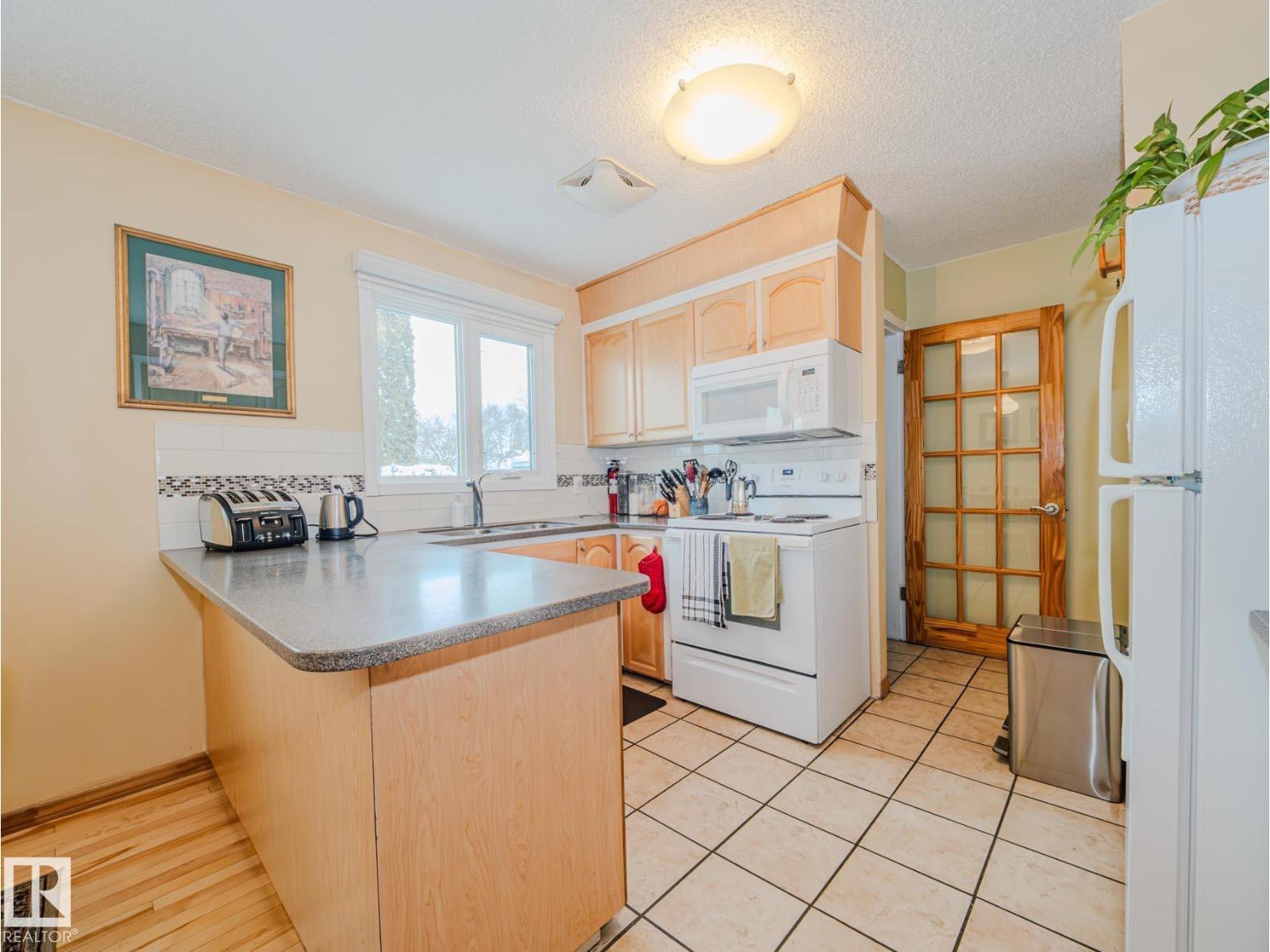 15212 60 St Nw, Edmonton, Alberta  T5A 1Z7 - Photo 19 - E4468007