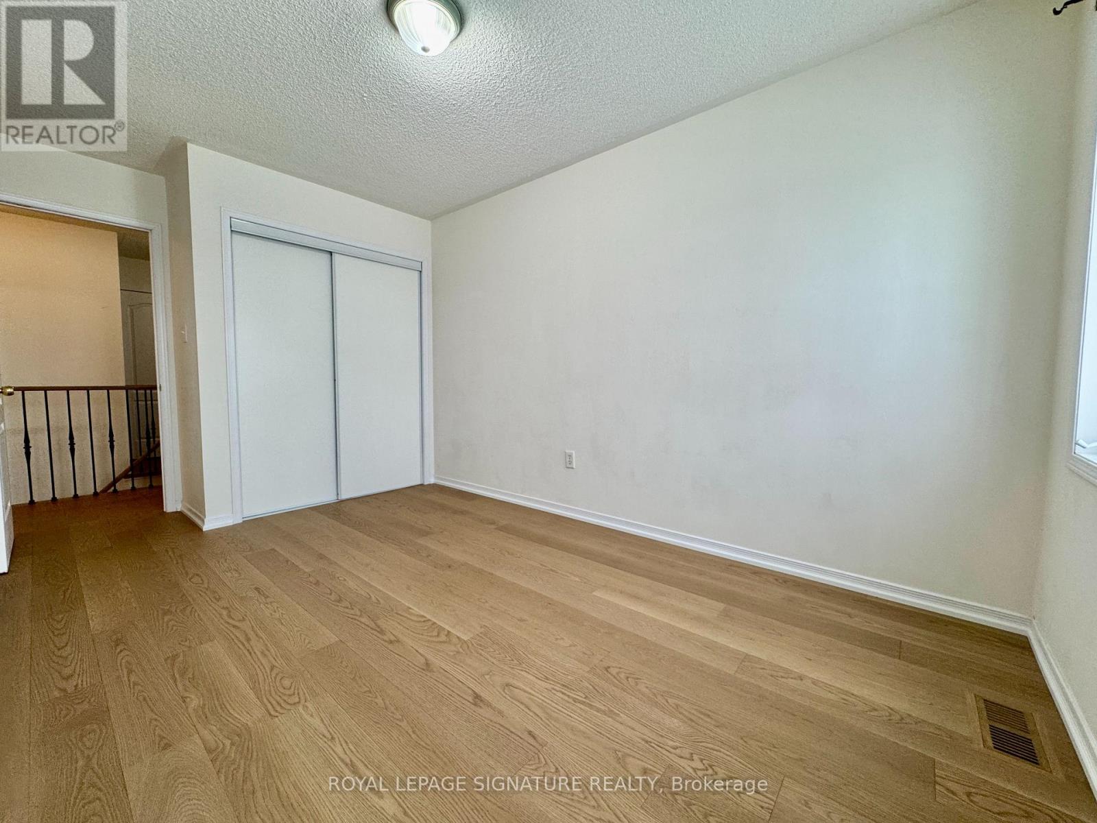 7 Yale Lane, Markham, Ontario  L6B 1H4 - Photo 10 - N12629240