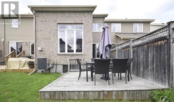 304 Grey Seal Circle, Ottawa, Ontario  K1V 2H3 - Photo 24 - X12629534